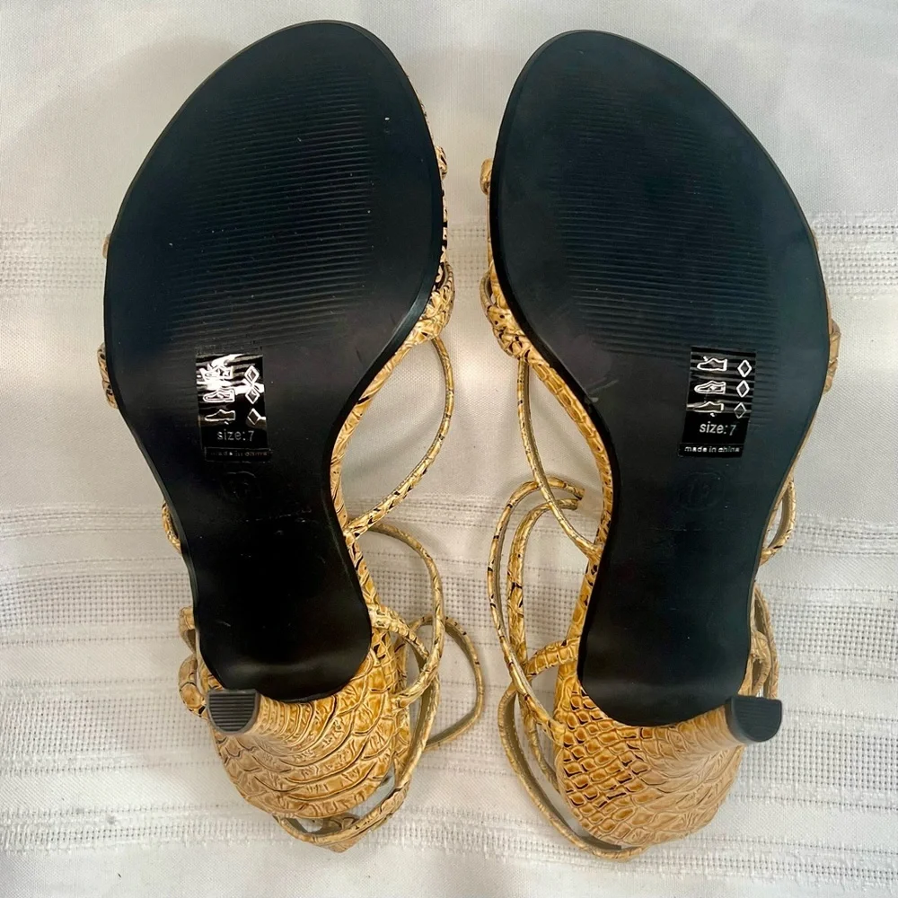 Michael Antonio Strappy Stilettos Snakeskin‎ Reptile Heeled Sandals Sz 7 NIB